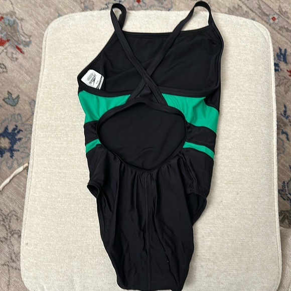 SPEEDO Powerflex Eco 1-piece training/competition suit size 8/34 - Picture 3 of 9